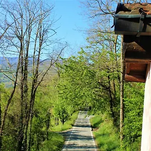 Lovely 1-bed Studio In Appartamento